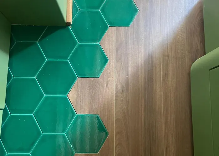 Apartment Alvanture Luxury Campervan The Mother Tirana